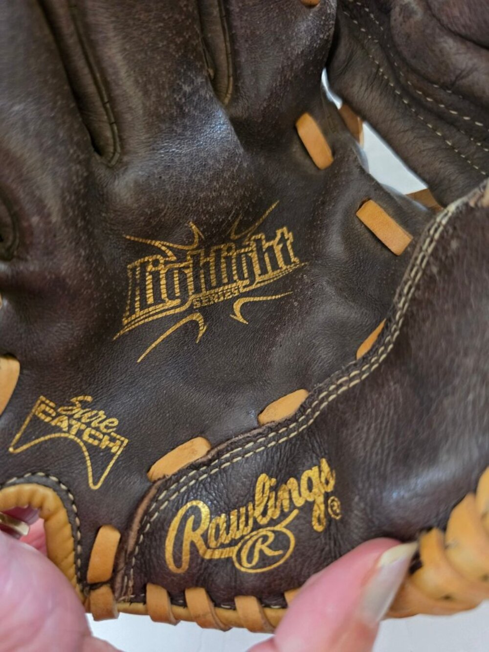 Rawlings Highlight Series H105BR 10.5” Youth Baseball Glove All Leather Shell RH - Picture 8 of 9